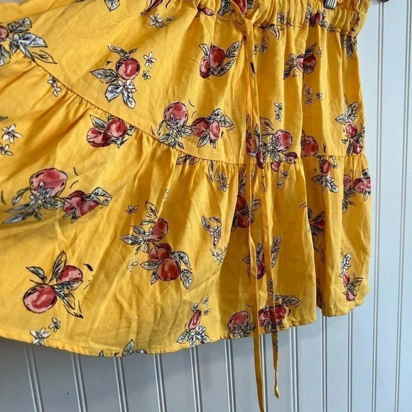 Copper Key skirt size small yellow cherry red fruit - Picture 4 of 7